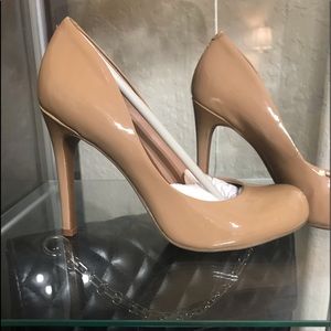 Jessica Simpson 5 1/2 nude Patent
